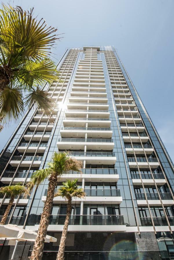Fantastay Sparkle Tower One Bedroom Suite Marina View Dubai Exteriör bild