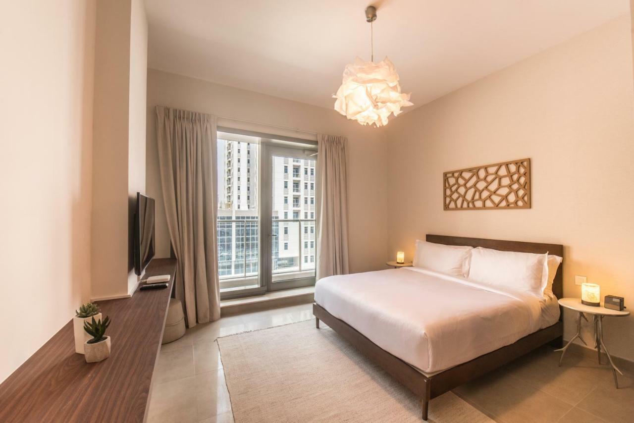Fantastay Sparkle Tower One Bedroom Suite Marina View Dubai Exteriör bild