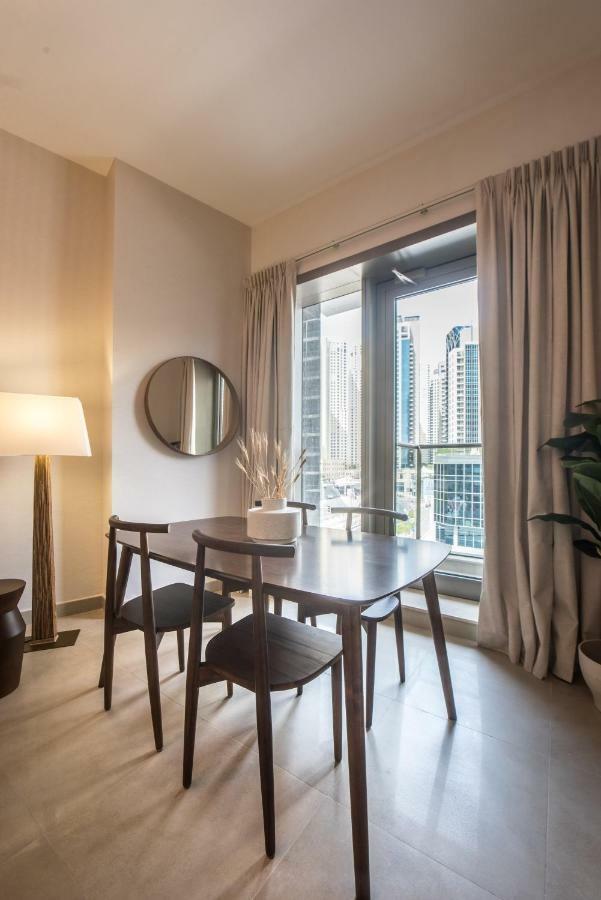 Fantastay Sparkle Tower One Bedroom Suite Marina View Dubai Exteriör bild